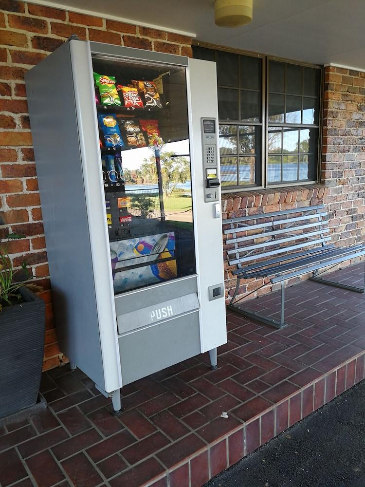 Lakeside Lodge Motel - UNDER NEW MANAGEMENT Lismore Buitenkant foto