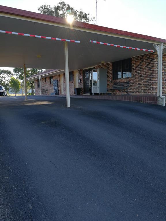 Lakeside Lodge Motel - UNDER NEW MANAGEMENT Lismore Buitenkant foto