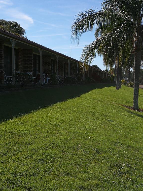 Lakeside Lodge Motel - UNDER NEW MANAGEMENT Lismore Buitenkant foto
