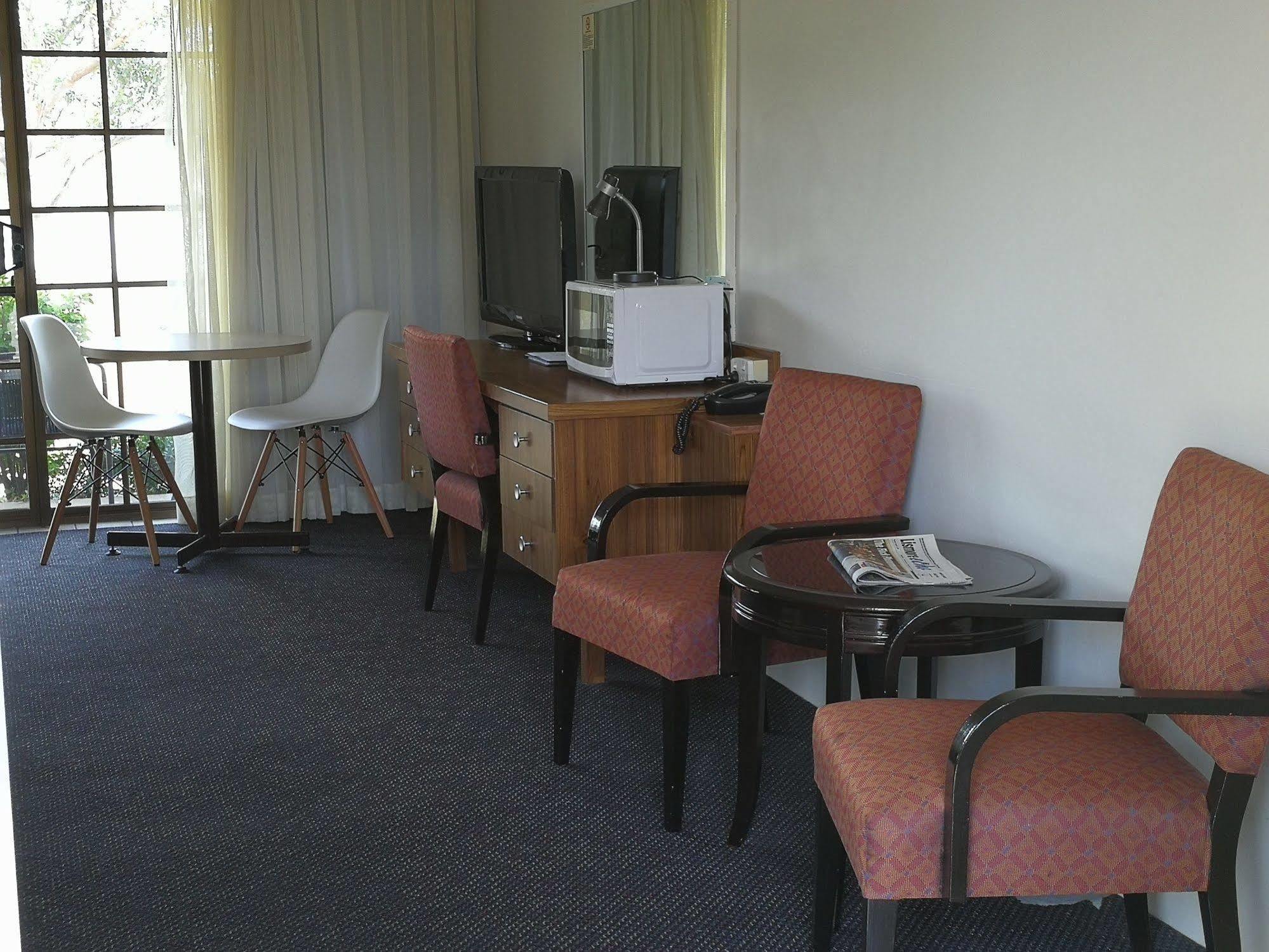 Lakeside Lodge Motel - UNDER NEW MANAGEMENT Lismore Buitenkant foto