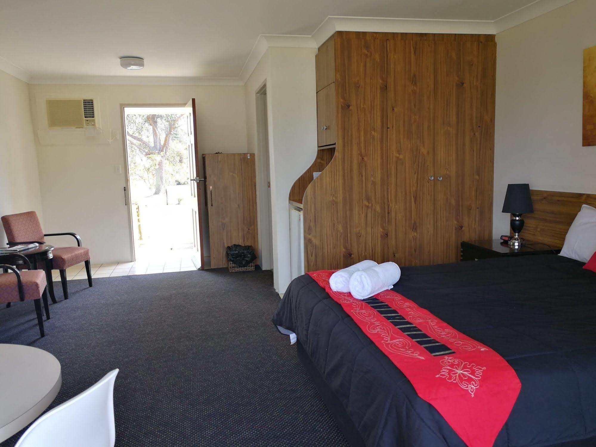 Lakeside Lodge Motel - UNDER NEW MANAGEMENT Lismore Buitenkant foto