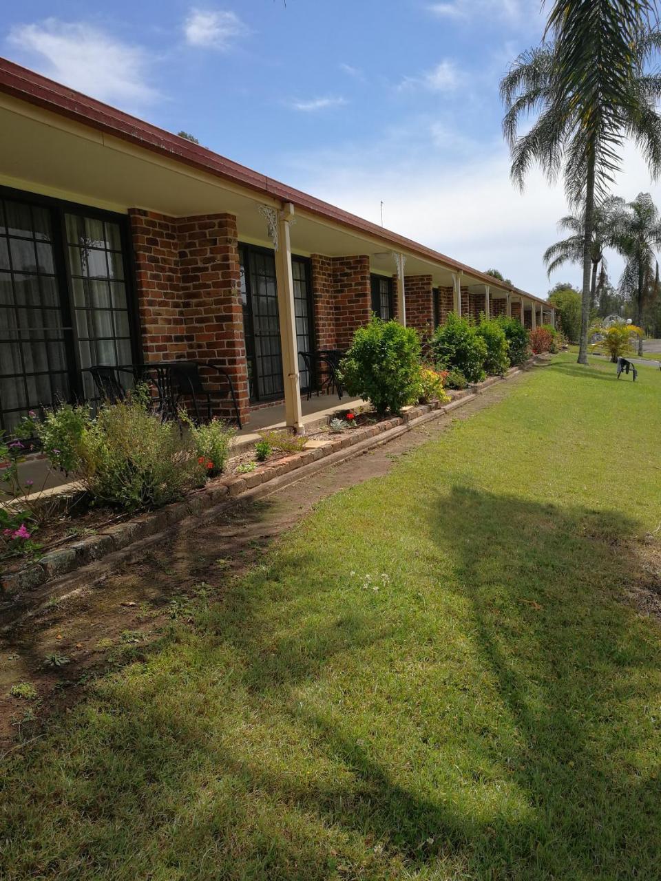 Lakeside Lodge Motel - UNDER NEW MANAGEMENT Lismore Buitenkant foto
